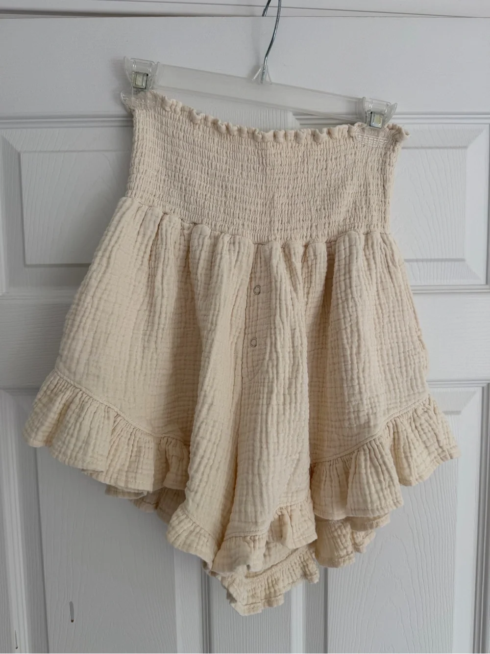 NWT Nothing Fits But Women's LUXE RUFFLED MUSLIN SET in Eggshell